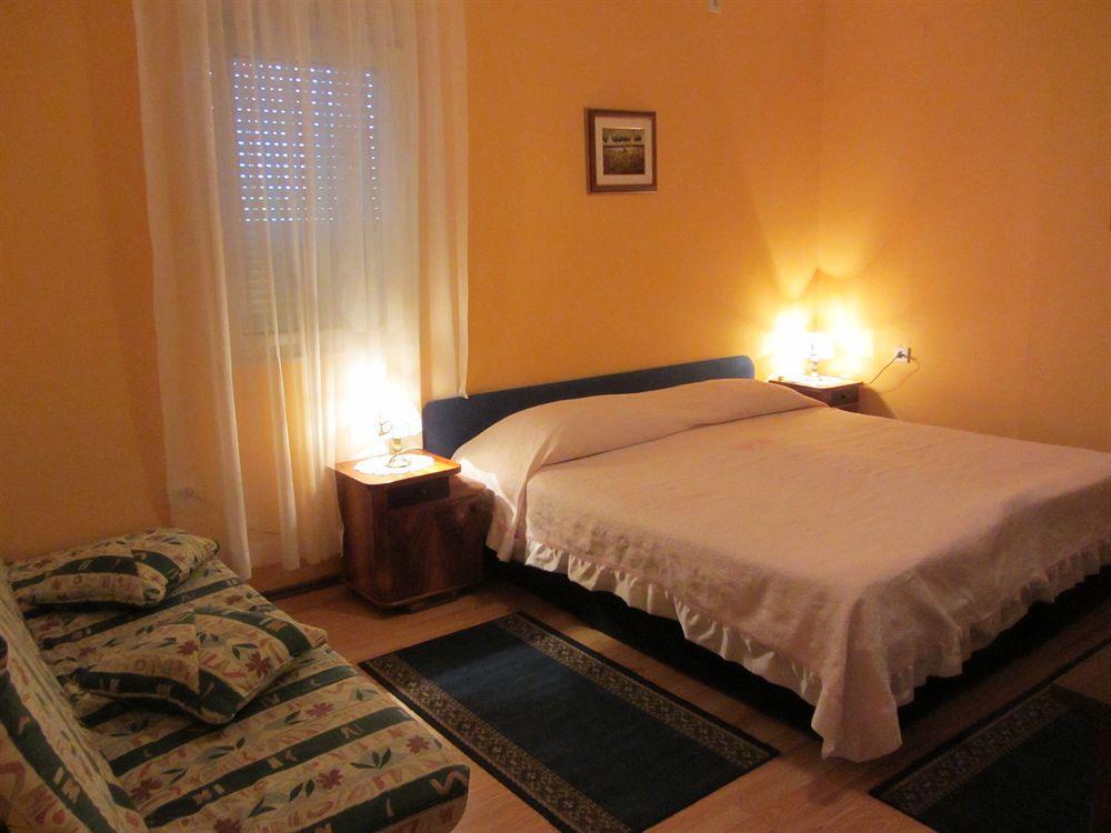 Villa Vilma Sukošan Exteriör bild